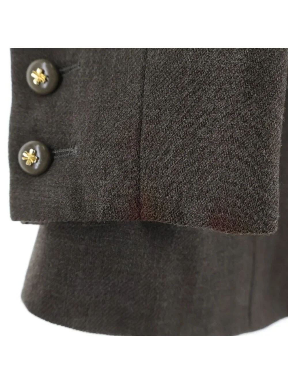 Chanel Boutique Vintage Tailored Jacket Clover Button Double Breasted Short